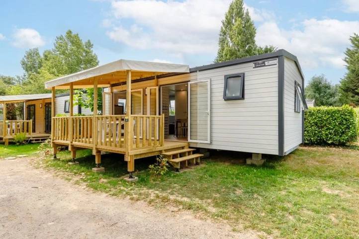 Camping pour 4 personnes, avec bassin pour enfant ainsi que jacuzzi et sauna à Talmont-Saint-Hilaire - 3