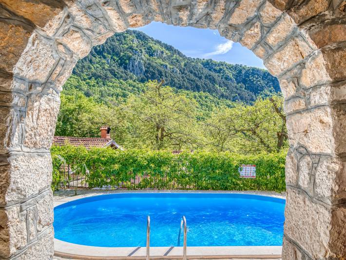 Ferienhaus für 4 Personen, mit Garten und Terrasse sowie Ausblick in Lovran - 2