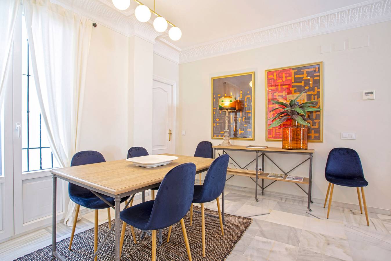 Entire apartment, Beautiful 2 bedrooms apartment in Santa Cruz Quarter. San Isidoro in Casco Antiguo, Sevilla