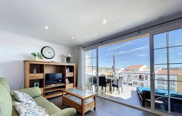 Gîte pour 6 personnes, avec vue ainsi que vue sur le lac et terrasse à Fornells