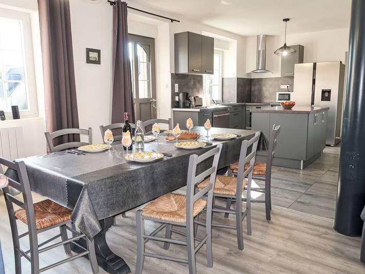Location de vacances pour 6 personnes, avec terrasse et jardin à Locquirec - 2