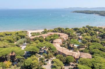 Ferienhaus für 4 Personen, mit Garten und Ausblick sowie Pool in Giens