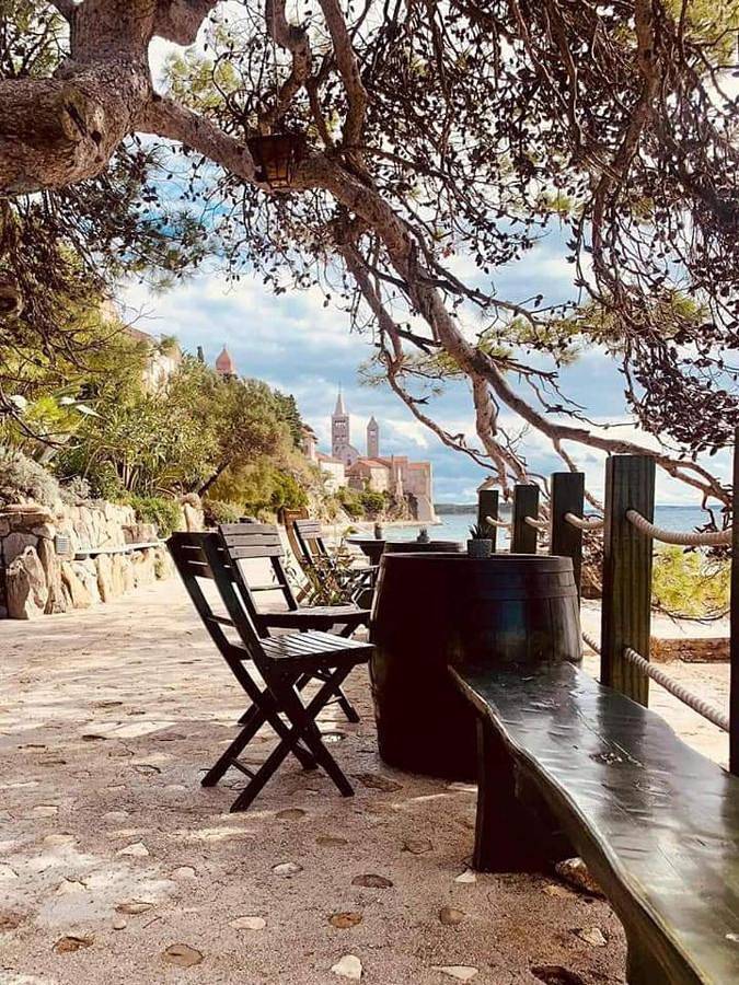 Ferienwohnung für 5 Personen, mit Garten und Ausblick in Rab Stadt - 3