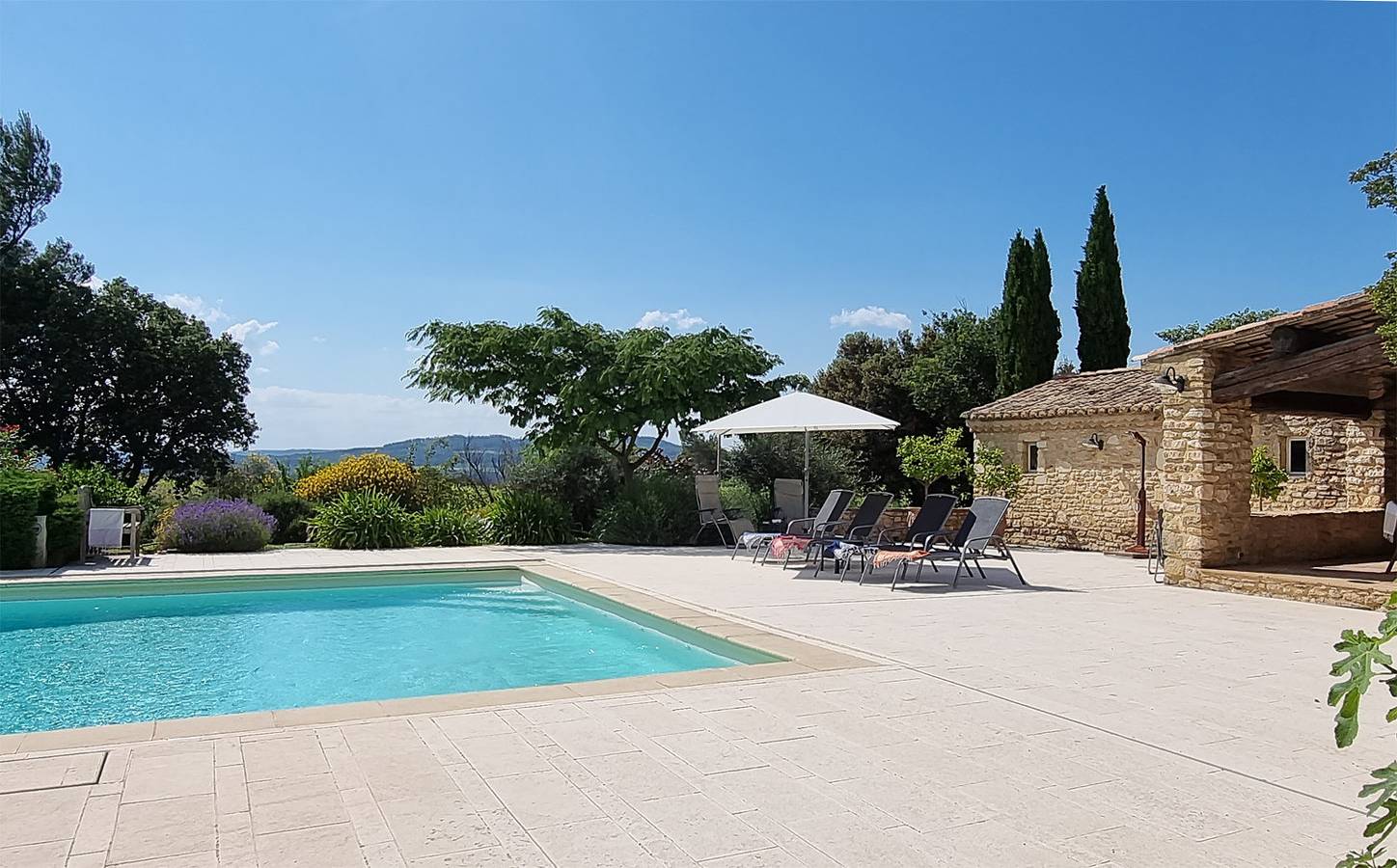 Mas Malbos in Laudun-l'Ardoise, Nimes region