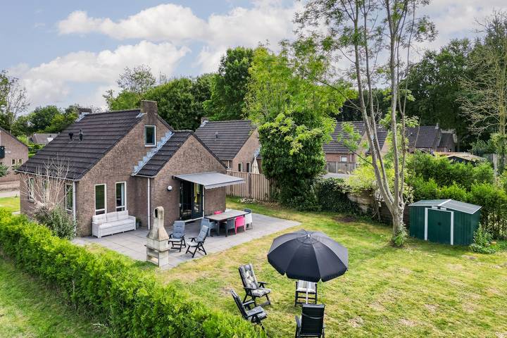 Ferienpark für 6 Personen, mit Garten und Pool sowie Terrasse in Gelderland - 2
