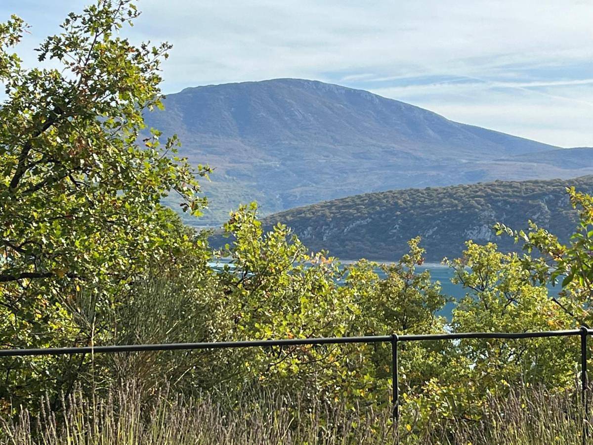 Appartement entier, One-Bedroom Apartment in Sainte-Croix-du-Verdon, Parc naturel régional du Verdon