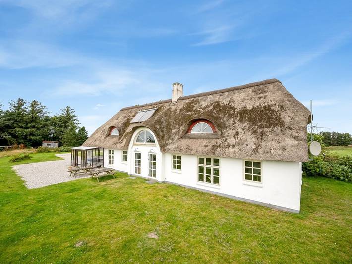 Ferienhaus für 23 Personen, mit Terrasse in Nissum Fjord