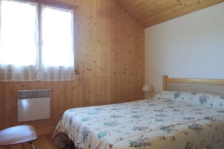 Gîte pour 4 personnes, avec jardin et terrasse à Saint-Genès-Champespe - 2