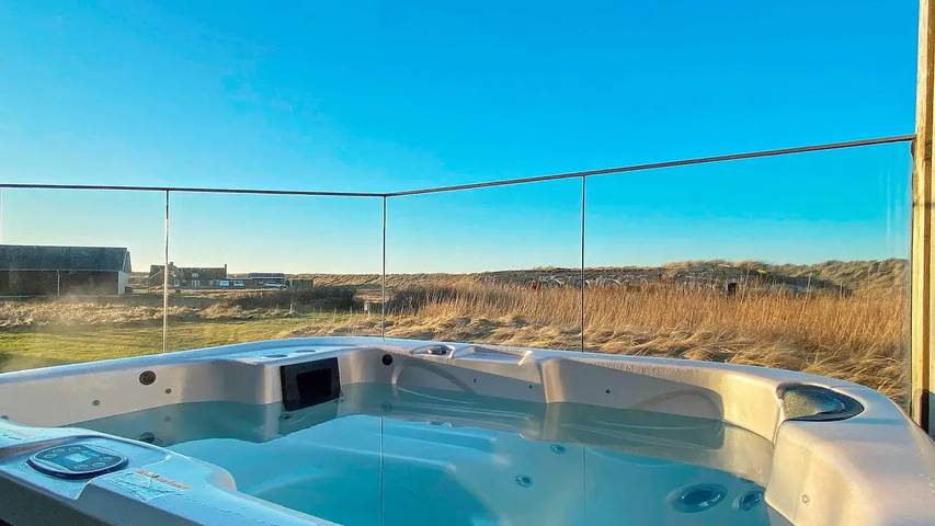 Ferienhaus für 9 Personen, mit Whirlpool und Terrasse sowie Sauna in Agger - 2