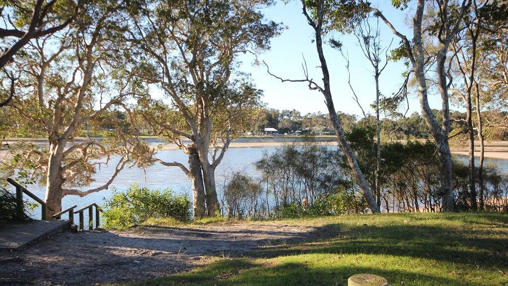 Aqua View 5/2 Aqua Cres, Lake Cathie in Lake Cathie, Port Macquarie