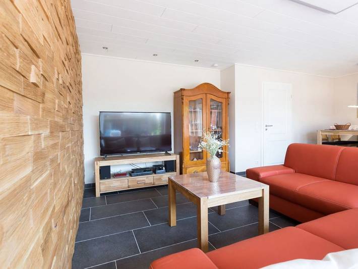 Ferienhaus für 4 Personen, mit Terrasse und Garten in Norden-Norddeich - 2