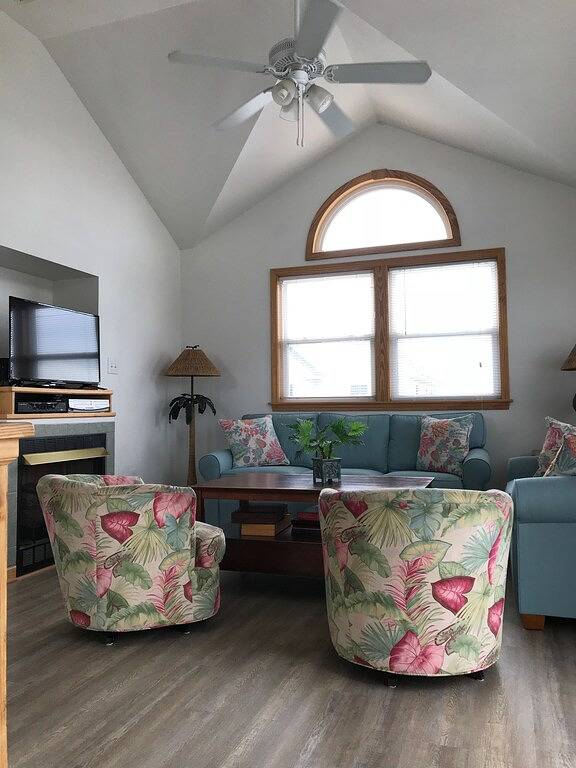 Vacation House for 14 Guests in Corolla, Outer Banks