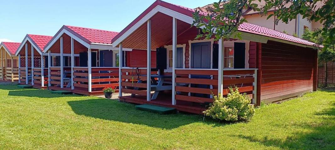 Ferienhaus für 4 Personen, mit Garten und Terrasse in Dziwnówek