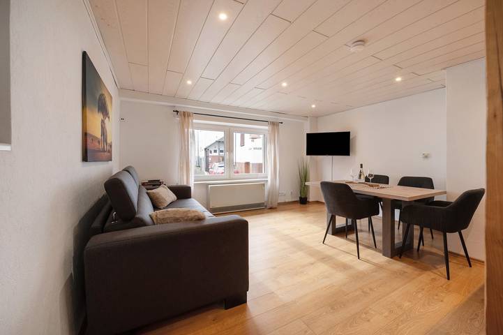 Ferienwohnung für 4 Personen, mit Balkon in Zell (Mosel)