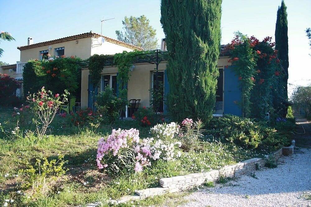 Les Restanques - Saint Maximin La Sainte Baume in Saint-Maximin-la-Sainte-Baume, Brignoles region