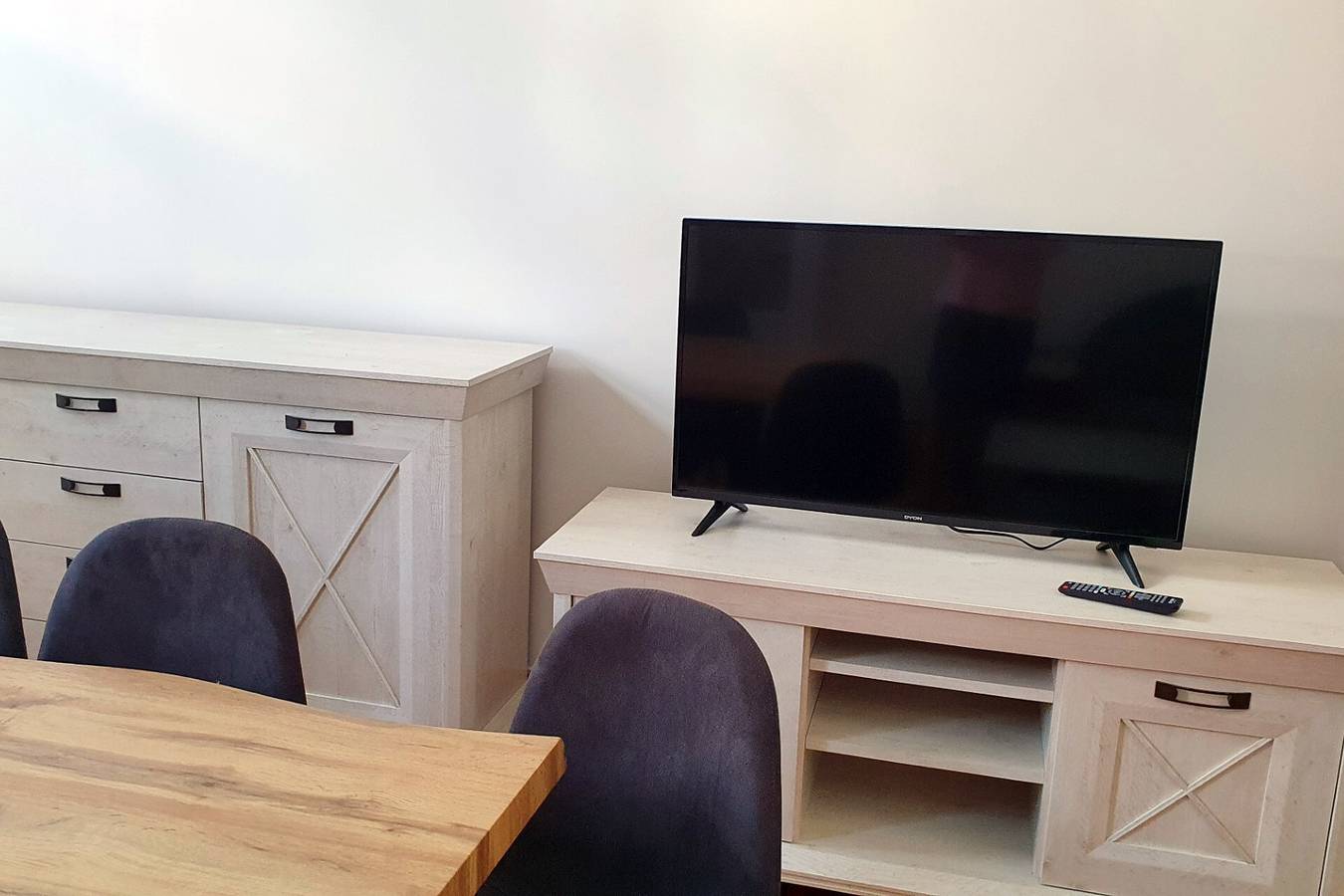 Ganze Wohnung, Ferienwohnung Eg Links - Lychen" mit Seeblick, Gemeinschaftsterrasse und Wlan in Lychensee, Lychen