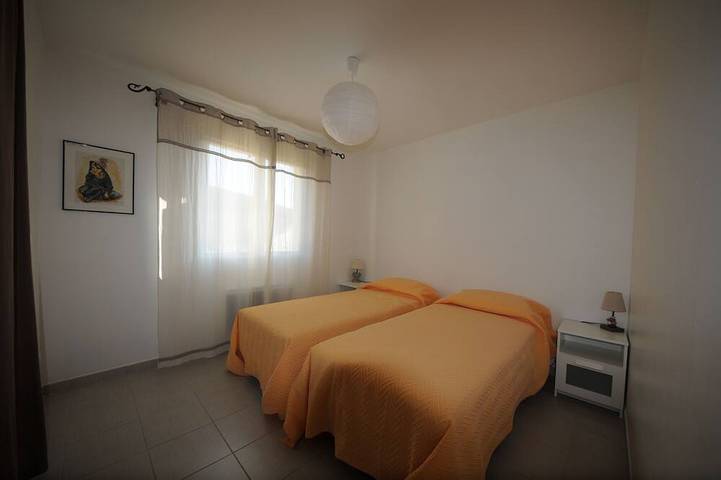 Location de vacances pour 6 personnes, avec terrasse et jardin à Saint-Maurice-d'Ibie - 3