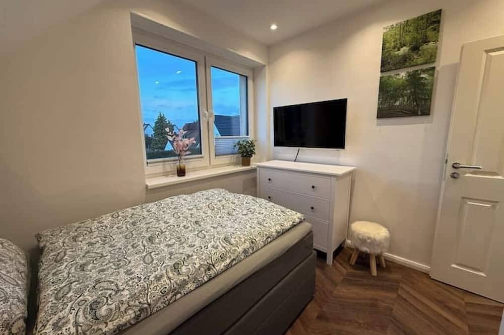 Ganze Wohnung, Gemütliche & Nachhaltige Ferienwohnung im Herzen von Rastede in Rastede, Ammerland