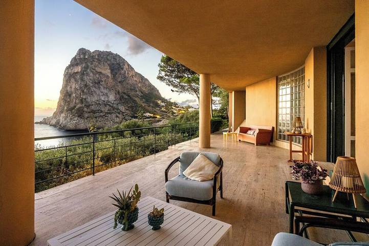 Location de vacances pour 7 personnes, avec jardin ainsi que terrasse et jacuzzi à Bagheria - 4