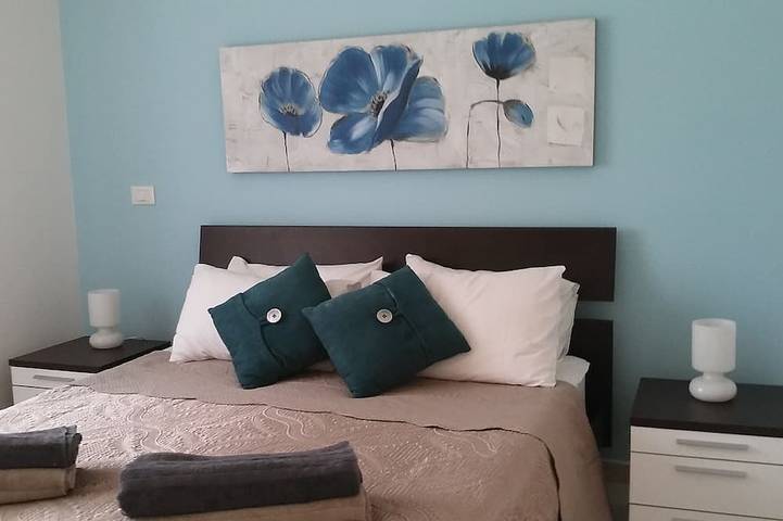 Gîte pour 5 personnes, avec balcon et piscine à Pizzo - 2