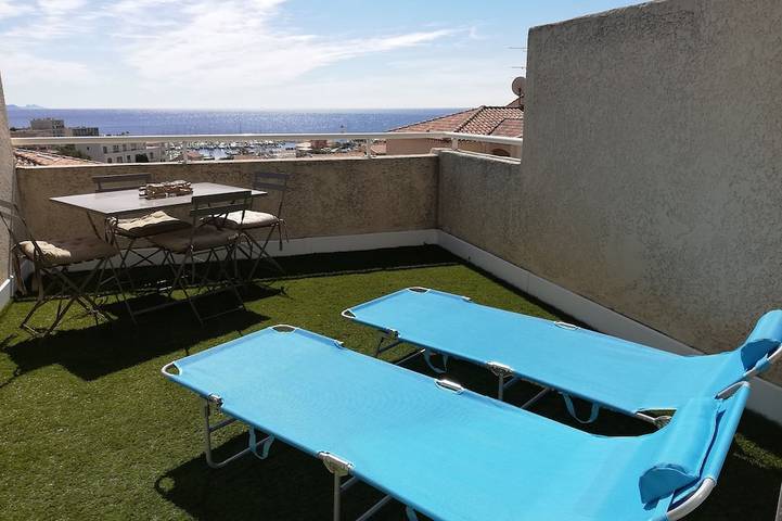 Apartamento de vacaciones para 4 personas, con terraza y piscina - 1