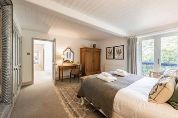 Holiday Home for 14 People in Blakeney, Norfolk, Photo 2