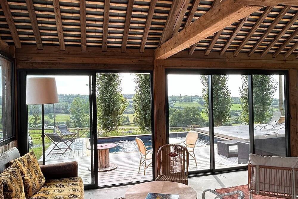 In need of nature? Our Normandy estate with swimming pool and spa welcomes you! in Sainte-Marguerite-de-Viette, Lisieux region