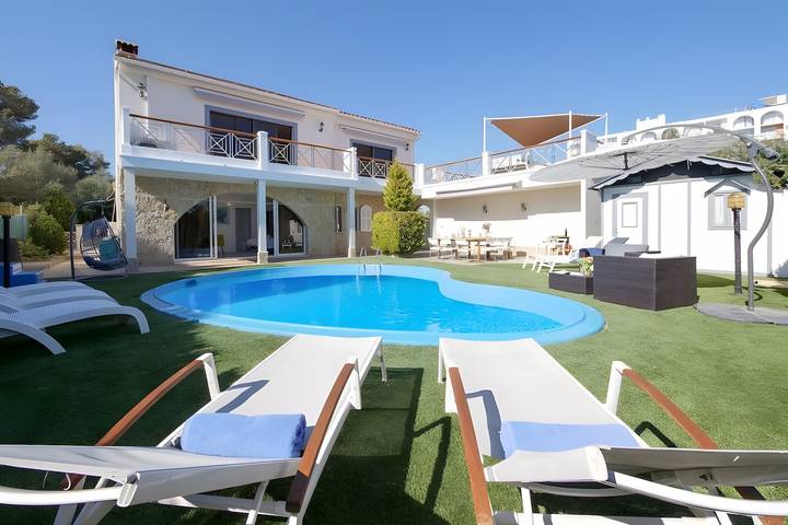 Ferienhaus für 12 Personen, mit Balkon und Garten in Calas de Mallorca - 3