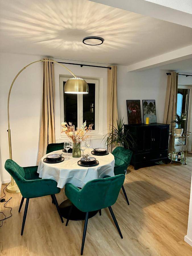 Ferienwohnung für 5 Personen, mit Balkon und Terrasse sowie Garten und Ausblick in Nördlingen - 2