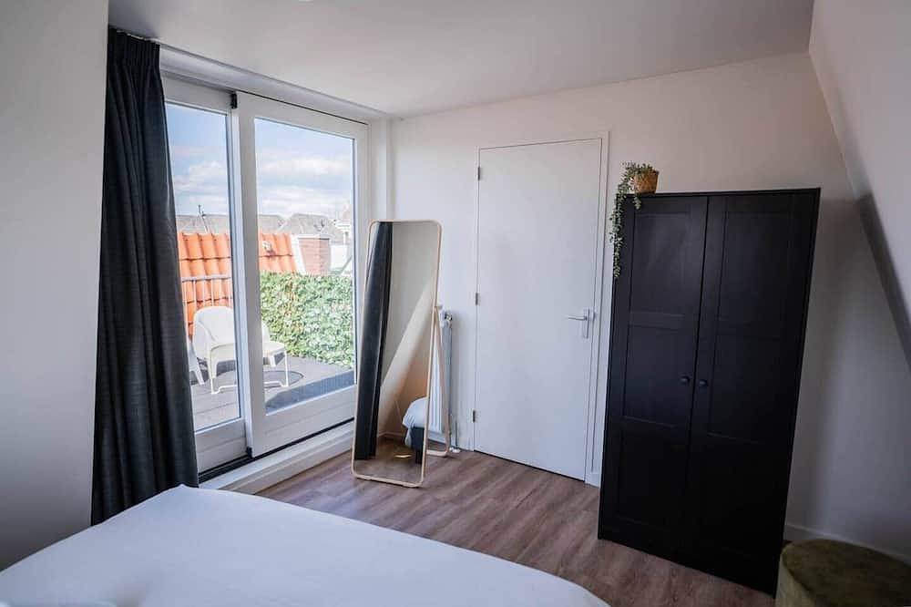 Ganze Wohnung, Fancy 70m² Apartment with Terrace in Tiel, Betuwe