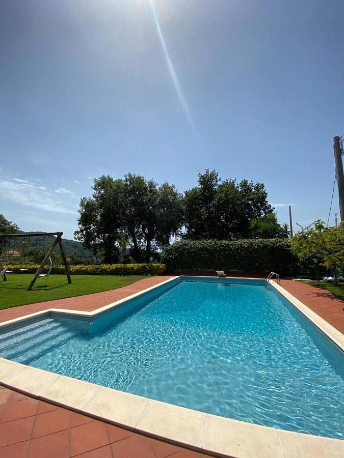 B&b per 2 persone, con piscina e giardino nonché panorama a Salerno
