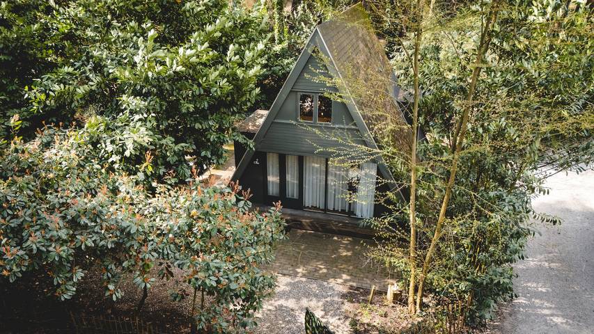 Location de vacances pour 2 personnes, avec terrasse et jardin à Lanaken - 4