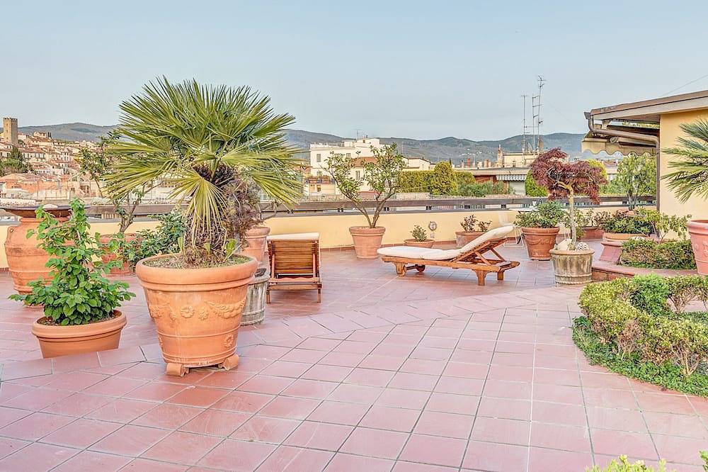Ganze Wohnung, Penthouse, ideal für den Aufenthalt von sechs Personen fein eingerichtet. in Arezzo, Arezzo Provinz