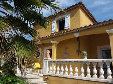 Cottage pour 6 personnes, avec piscine et jardin à Taradeau