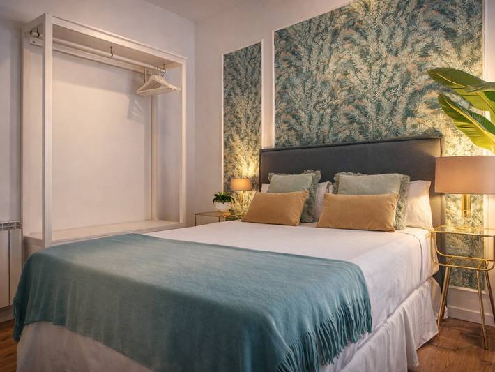 Apartamento para 6 personas, Se admiten mascotas en Palacio Real Madrid