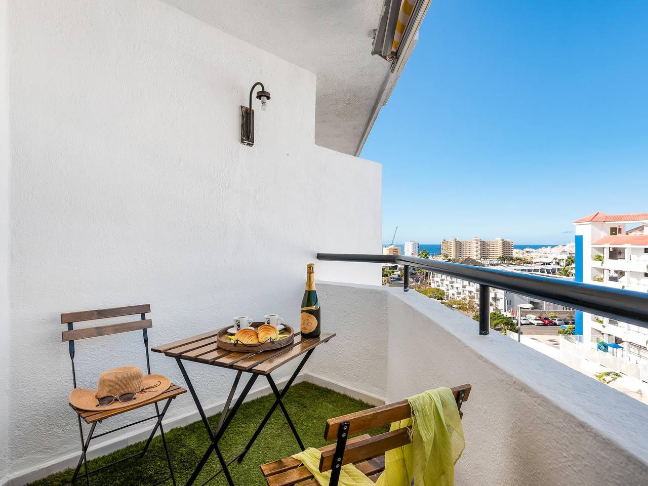 Apartamento para 3 Personas en Playa de los Cristianos, Arona