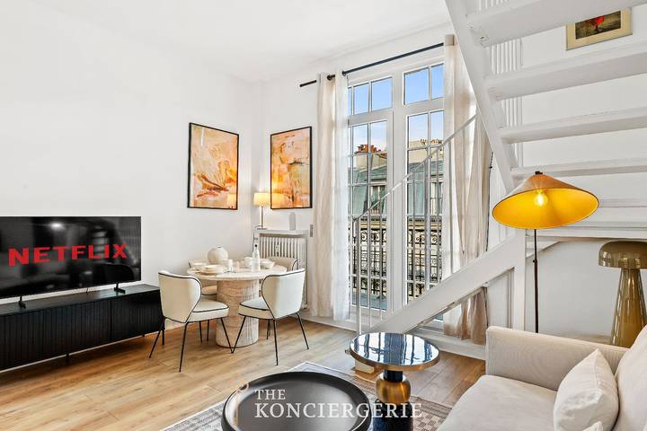Appartement entier, Appartement de vacances pour 2 personnes in Tour Eiffel, Paris