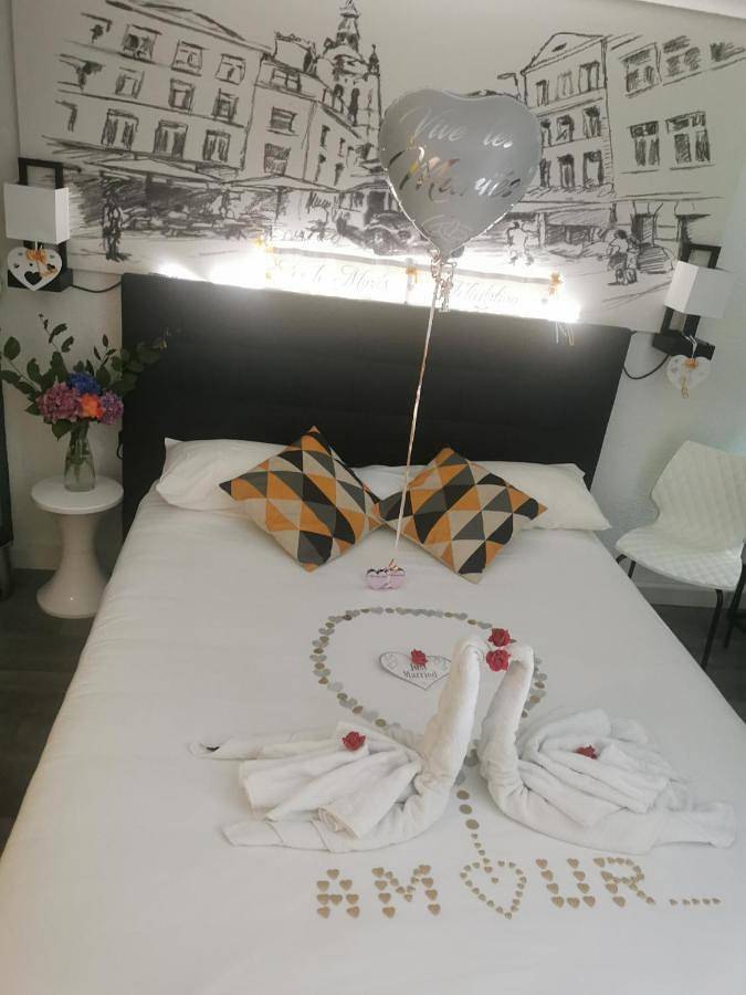 Hôtel pour 2 personnes, avec terrasse à Roncq