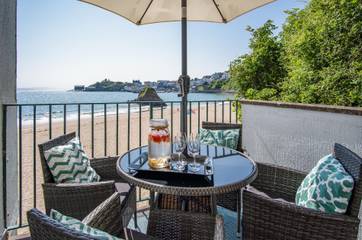 Apartment for 4 People in Tenby, Pembrokeshire, Photo 2