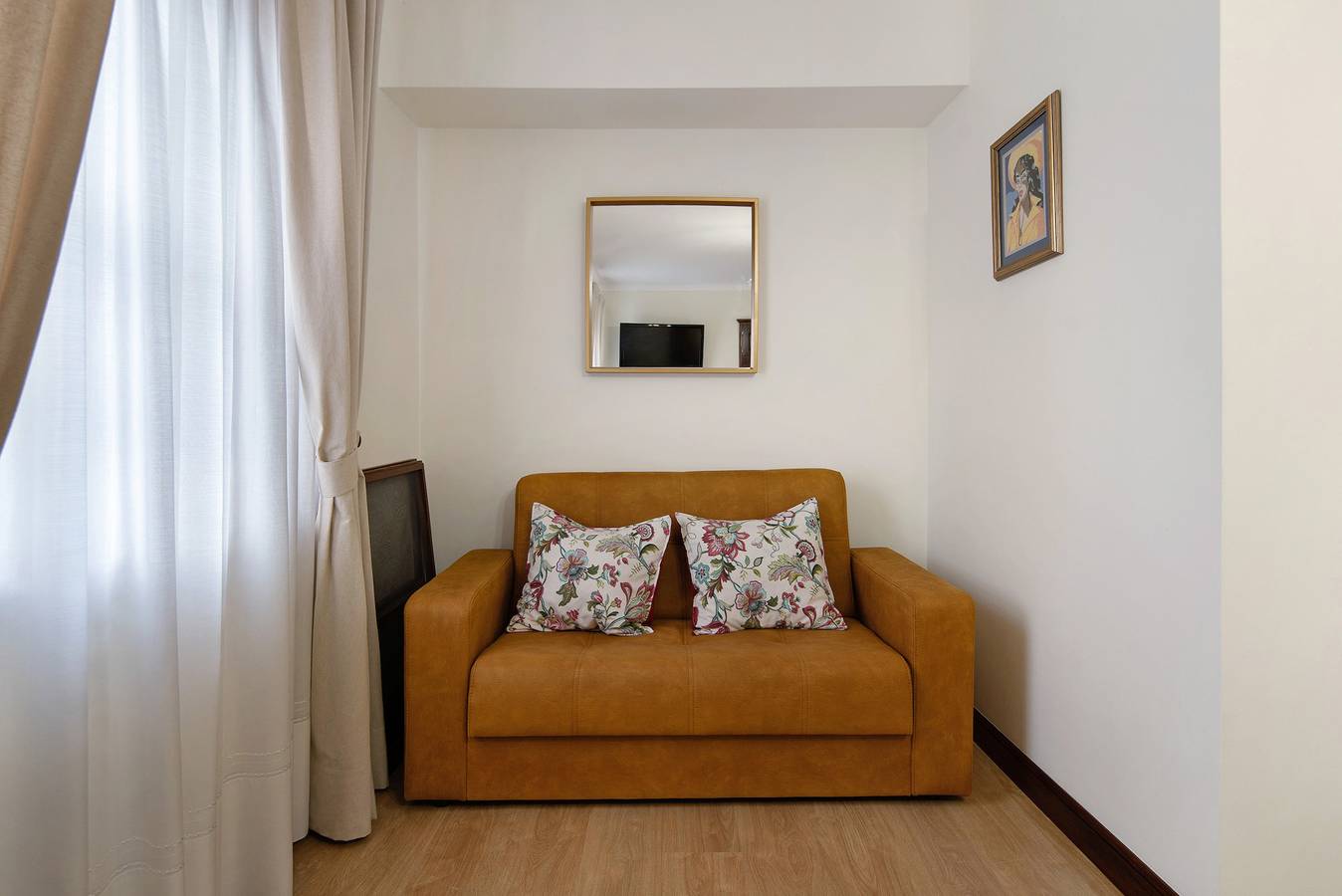 Room 'Suite' with Shared Pool, Garden and Wi-Fi in Terra-Chã, Terceira (Azores)