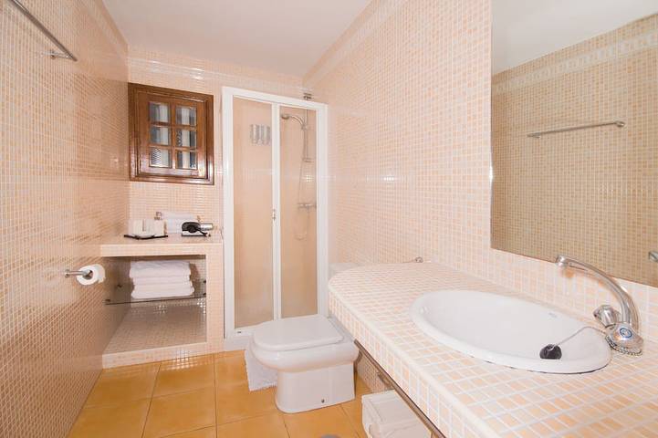 \"Home from home\" Villa privée avec une chauffée en hiver in Puerto del Carmen, Tías