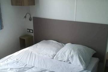 Camping pour 8 Personnes dans Veuzain-sur-Loire, Vallée de la Loire, Photo 1