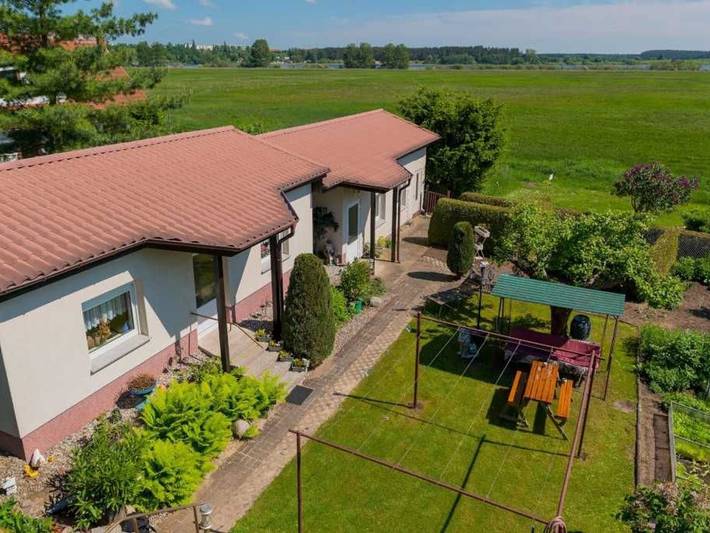 Ferienhaus für 2 Personen, mit Garten und Ausblick sowie Terrasse in Waren (Müritz)