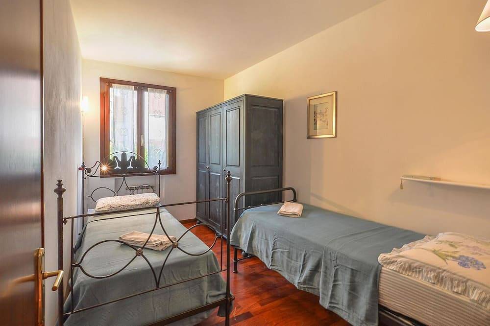 Acogedora casa de 2 dormitorios en. in Mestre, Venecia