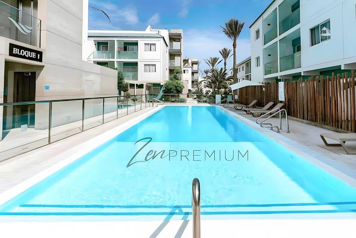 Hel lägenhet, Vacation Apartment 'Bristol Beach 40b Zen Premium By' with Wi-Fi in Puerto de Corralejo, La Oliva