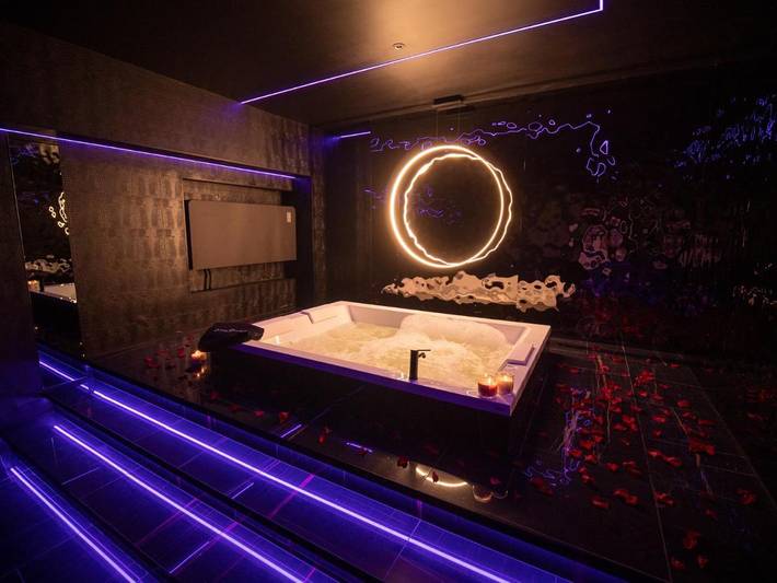 Ferienwohnung für 4 Personen, mit Whirlpool - 1