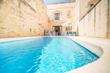 Villa for 6 People in Xewkija, Gozo, Photo 2