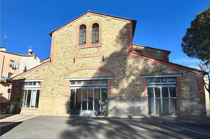 Location de vacances pour 15 personnes à Théza