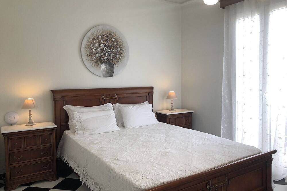 Naxos Chora Villa ''Vaporias'' with amazing garden in Naxos By, Kykladerne