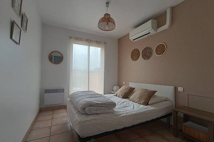 Charming Villa with Pool, AC Rooms, and Private Garden in Argelès-sur-Mer in La Côte Vermeille, Argelès-sur-Mer